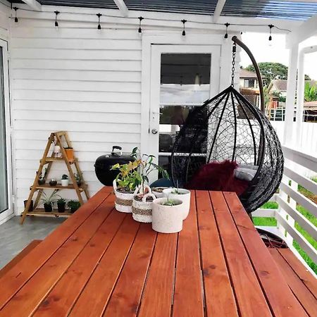 Bright & Comfy Stay In Newly Renovated Home With Parking Auckland Exterior foto