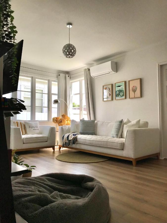 Bright & Comfy Stay In Newly Renovated Home With Parking Auckland Exterior foto